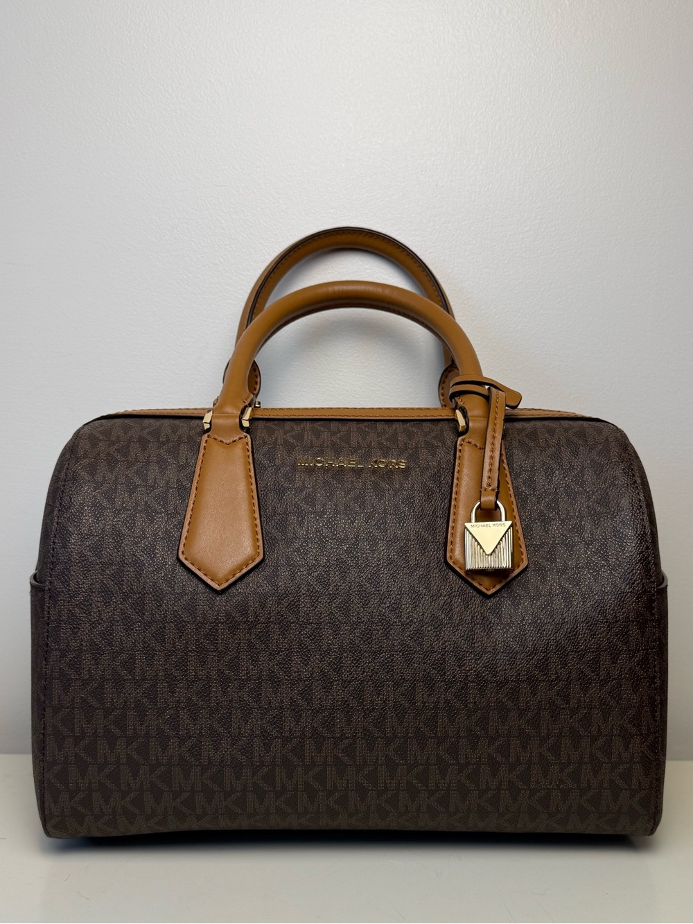 Michael Kors Hayes Large Duffle Satchel - Signature Brown/Acorn - EUC